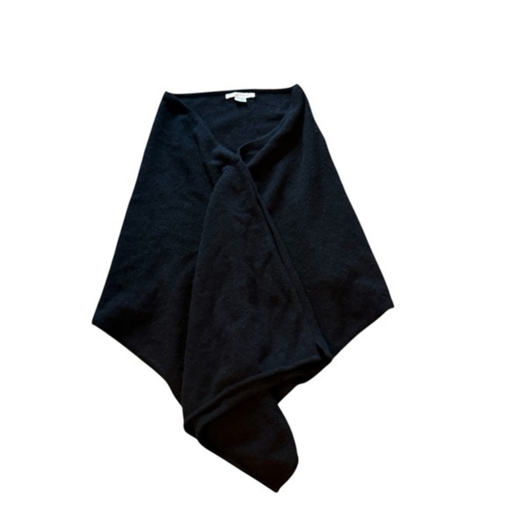 Susana Monaco 100% Cashmere Black Poncho – One Size